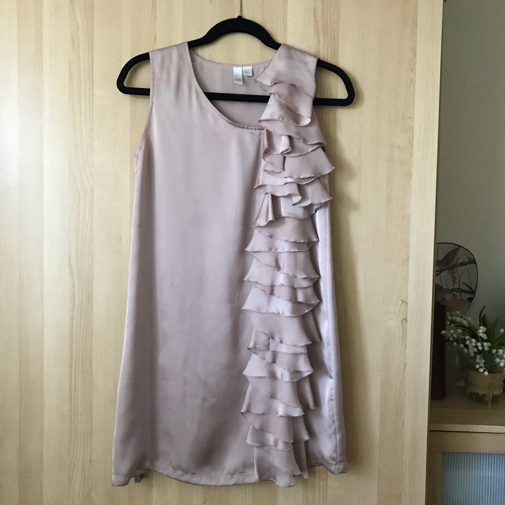 Ruffle dress